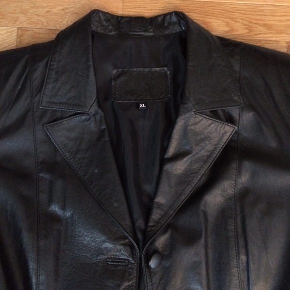 Italian Leather Trench XL - Picture 3 of 8